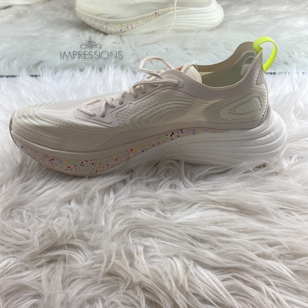 Apl Streamline Pristine Multi Speckle - image 4